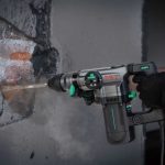 ⁦كيت شاكوش دي بليو تي 28 مم كوباية 1200 وات شنطة بلاستيك DWT BHP12-28V BMC⁩ - الصورة ⁦2⁩